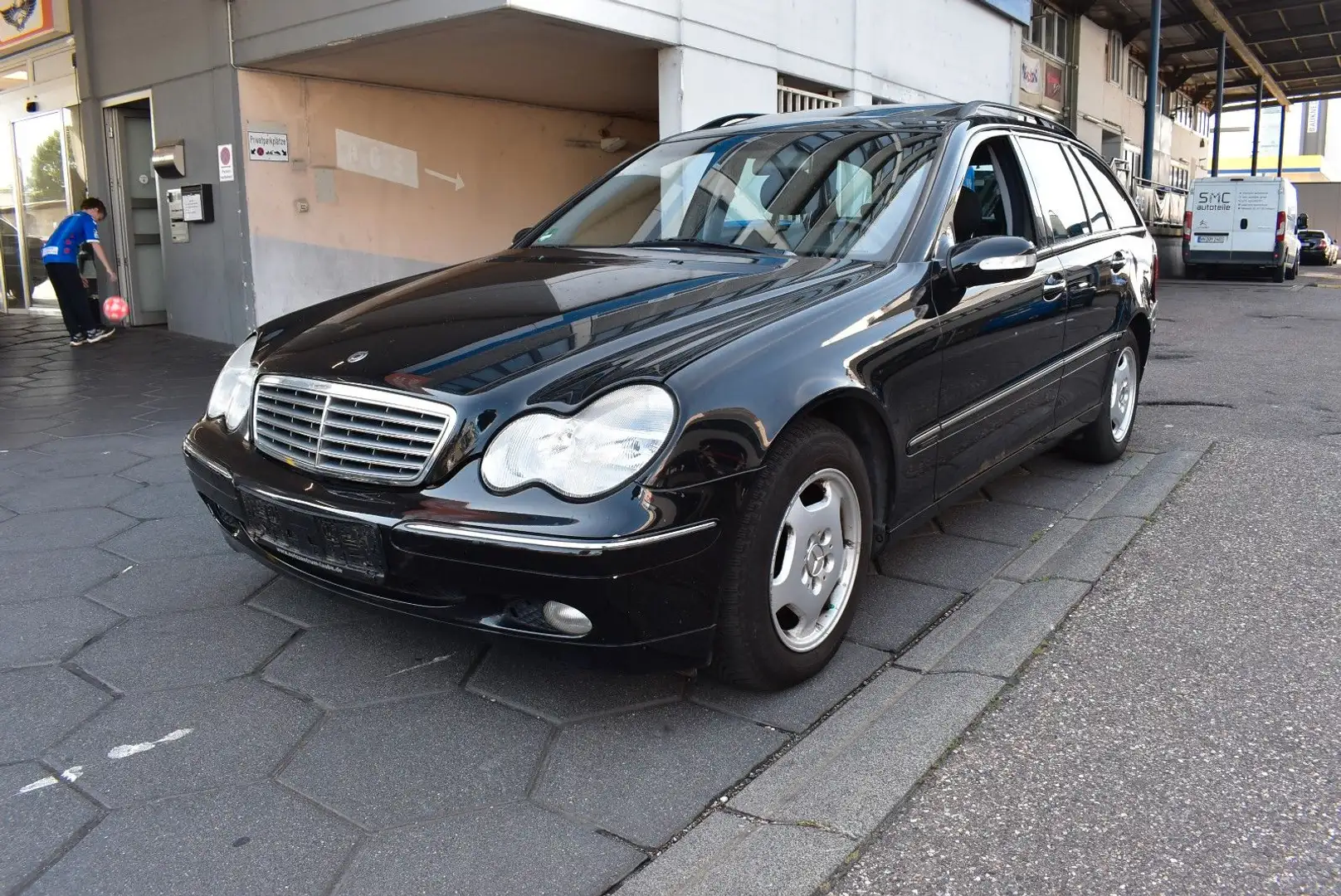 Mercedes-Benz C 200 Kompressor Schlachtfest Kein Tüv*Automatik Schwarz - 1
