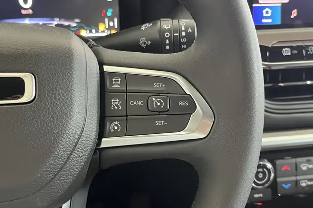 Jeep Compass view 25