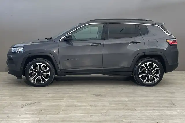 Jeep Compass view 2