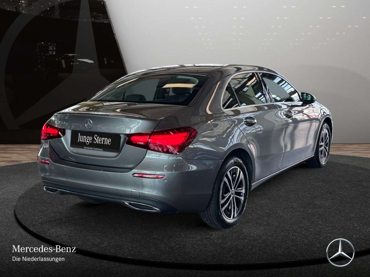 Mercedes-Benz A 250