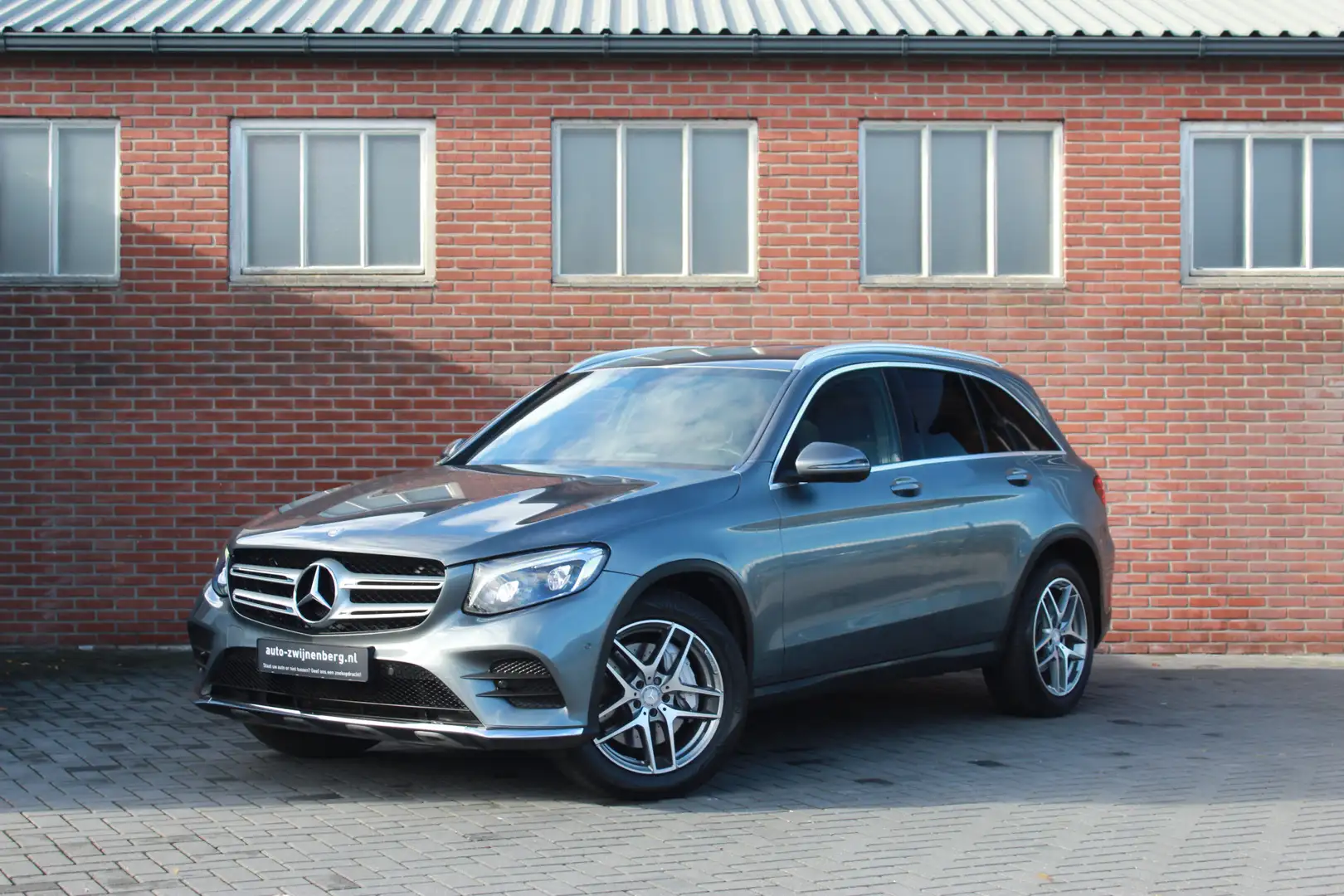 Mercedes-Benz GLC 220 d 4MATIC Ambition | Trekhaak | Camera | Stoelverwa Grijs - 1
