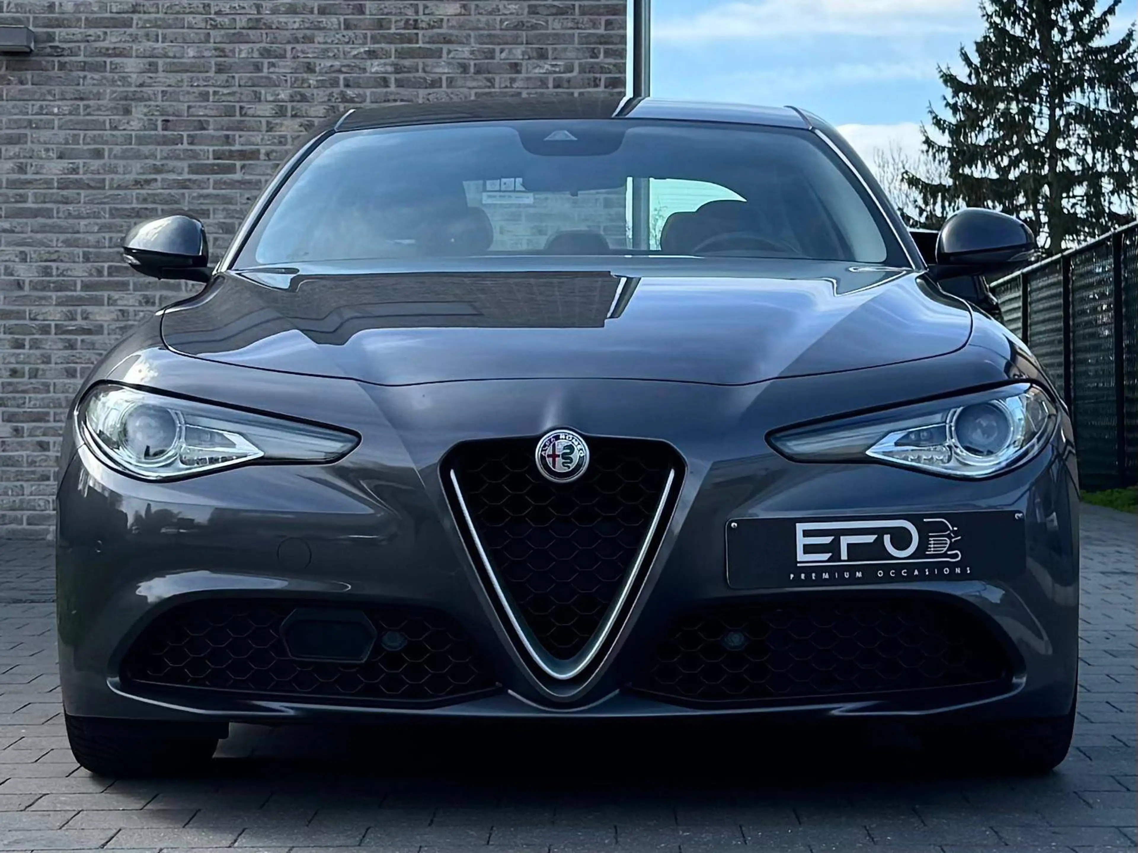 Alfa Romeo Giulia Giulia 2.0 T Super — photo 2