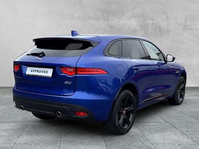 Jaguar F-Pace 30d R-SPORT PANO+NAV+AHZV+SHG+HUD+LF