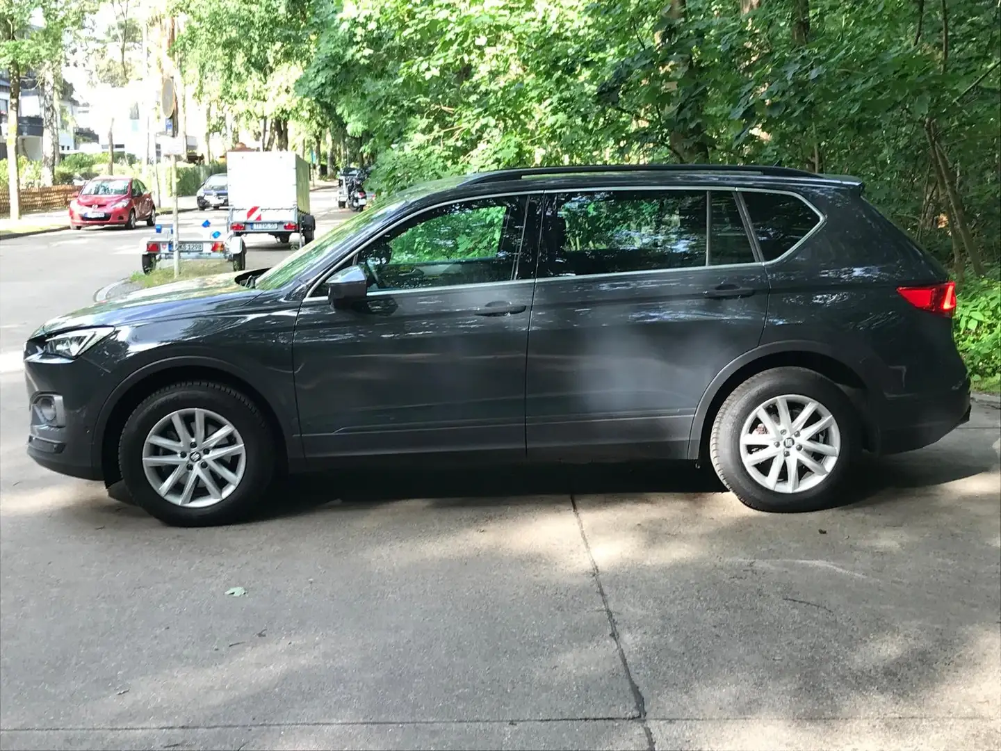 SEAT Tarraco Tarraco 1.5 TSI ACT OPF DSG Style Grau - 2