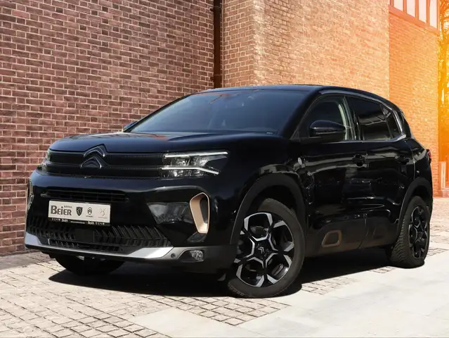 Citroen C5 Aircross view 2