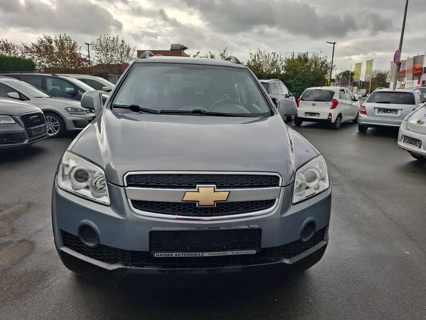 Chevrolet Captiva 2.4 LS 2WD Grijs - 2