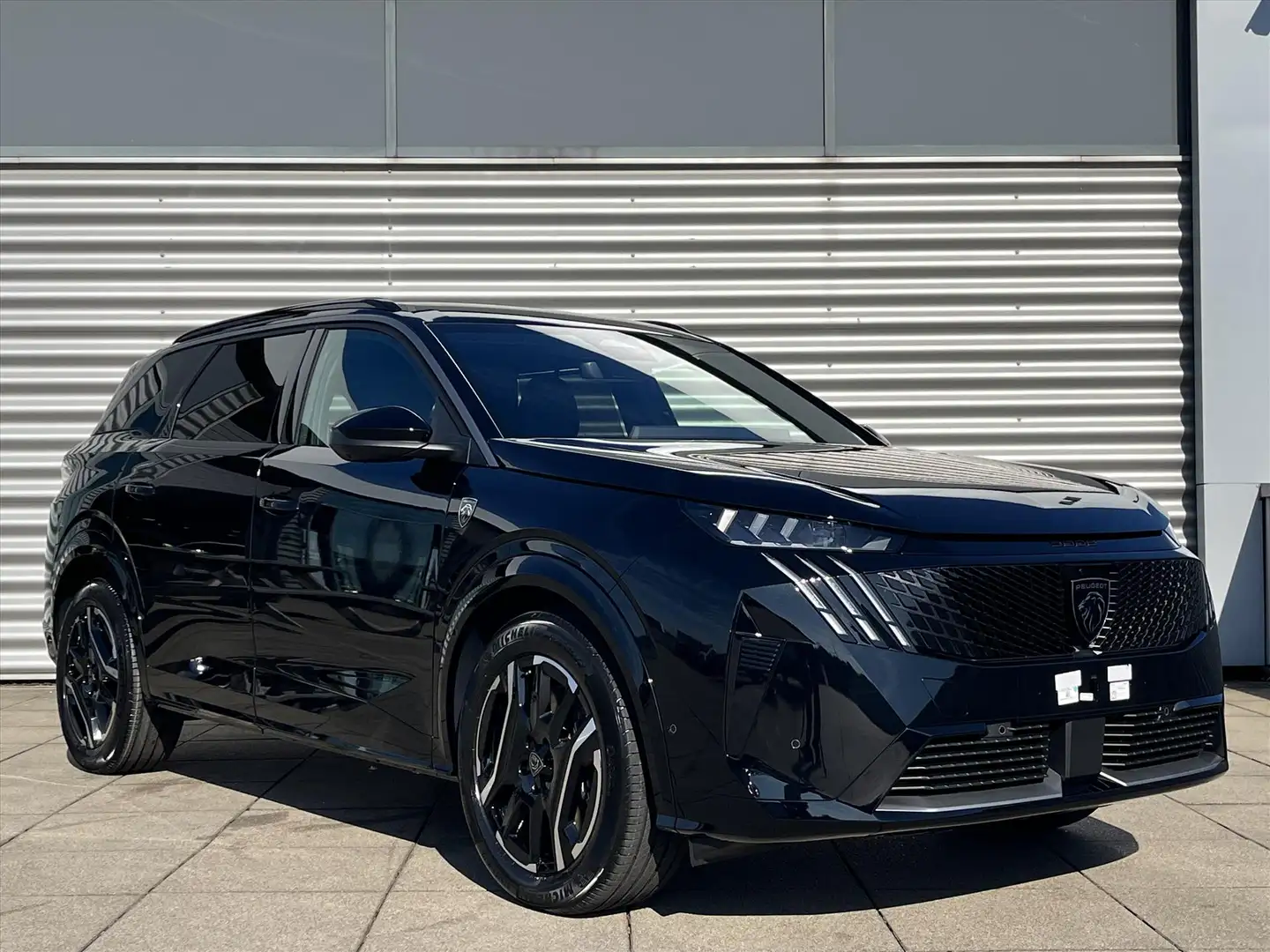 Peugeot 5008 EV 73 kWh 210pk GT Avantage Alcantara | Navigatie Schwarz - 2