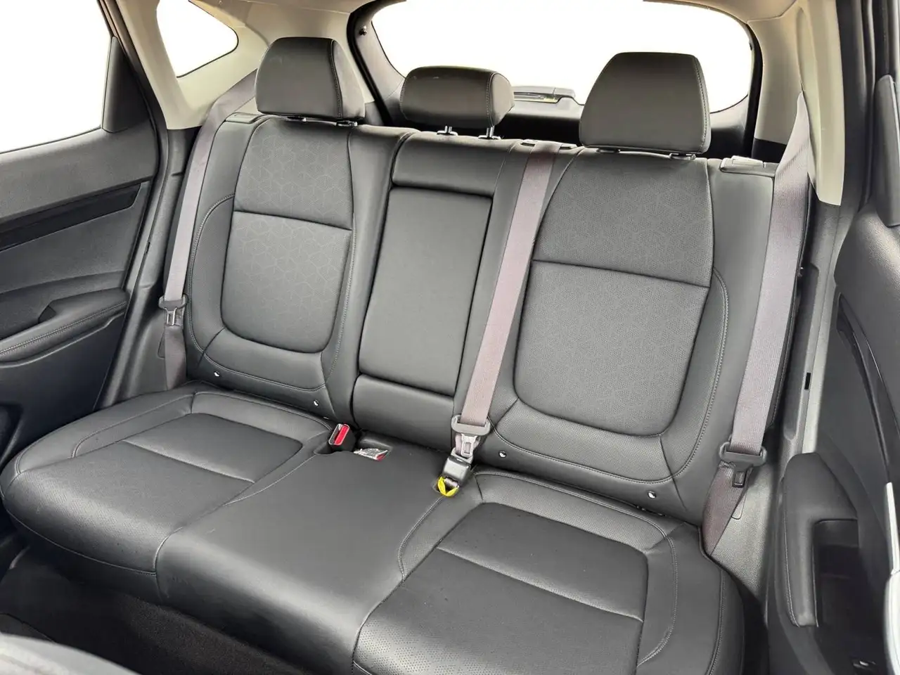 Kia Seltos снимка Kia Seltos