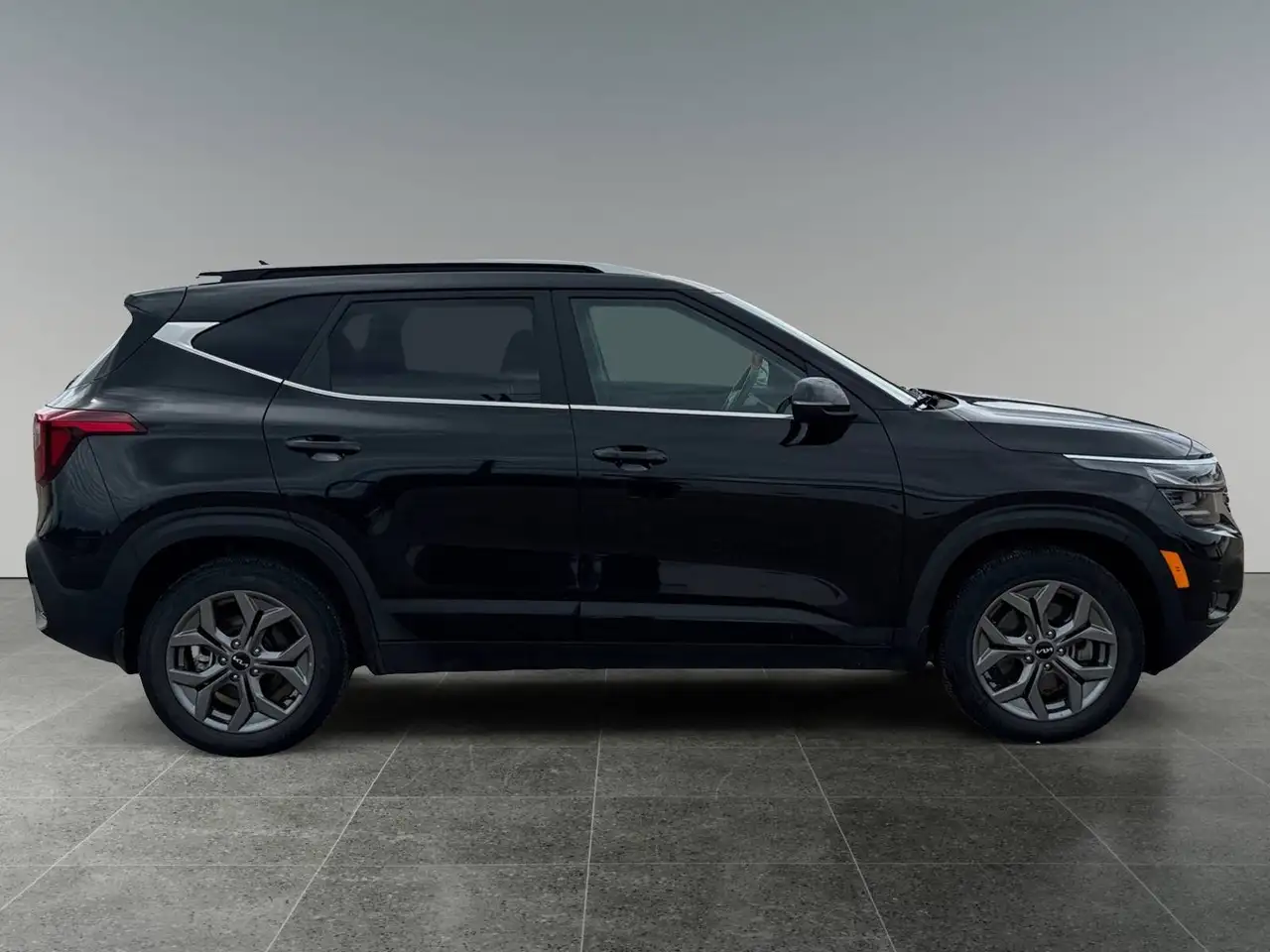 Kia Seltos снимка Kia Seltos