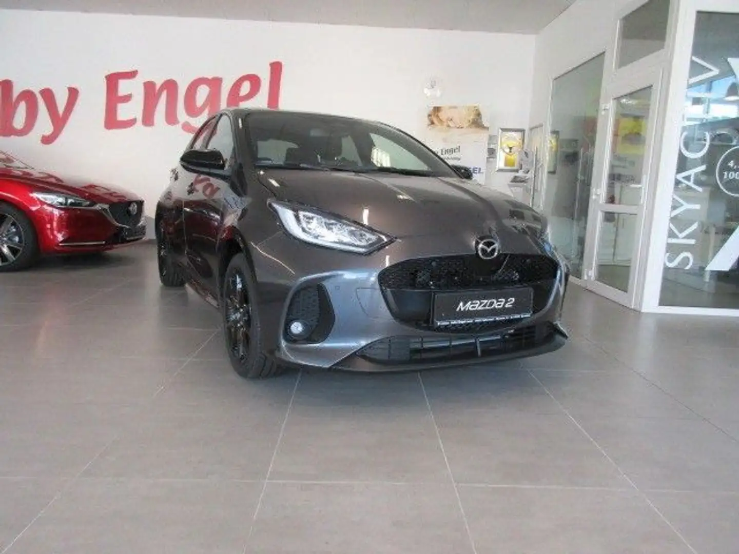 Mazda 2 Hybrid 1.5L Hybrid VVT-i FWD Homura Gris - 1
