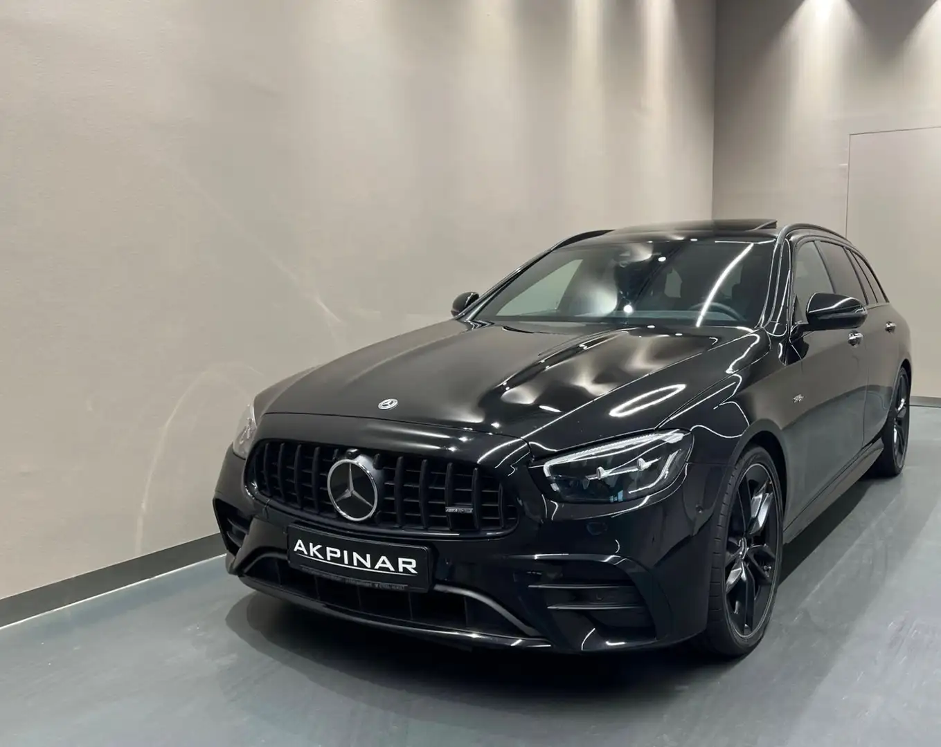 Mercedes-Benz E 53 AMG E53 T AMG 4M *DYNAMIC-PLUS-PAKET*NIGHT*STANDHZ* Schwarz - 2