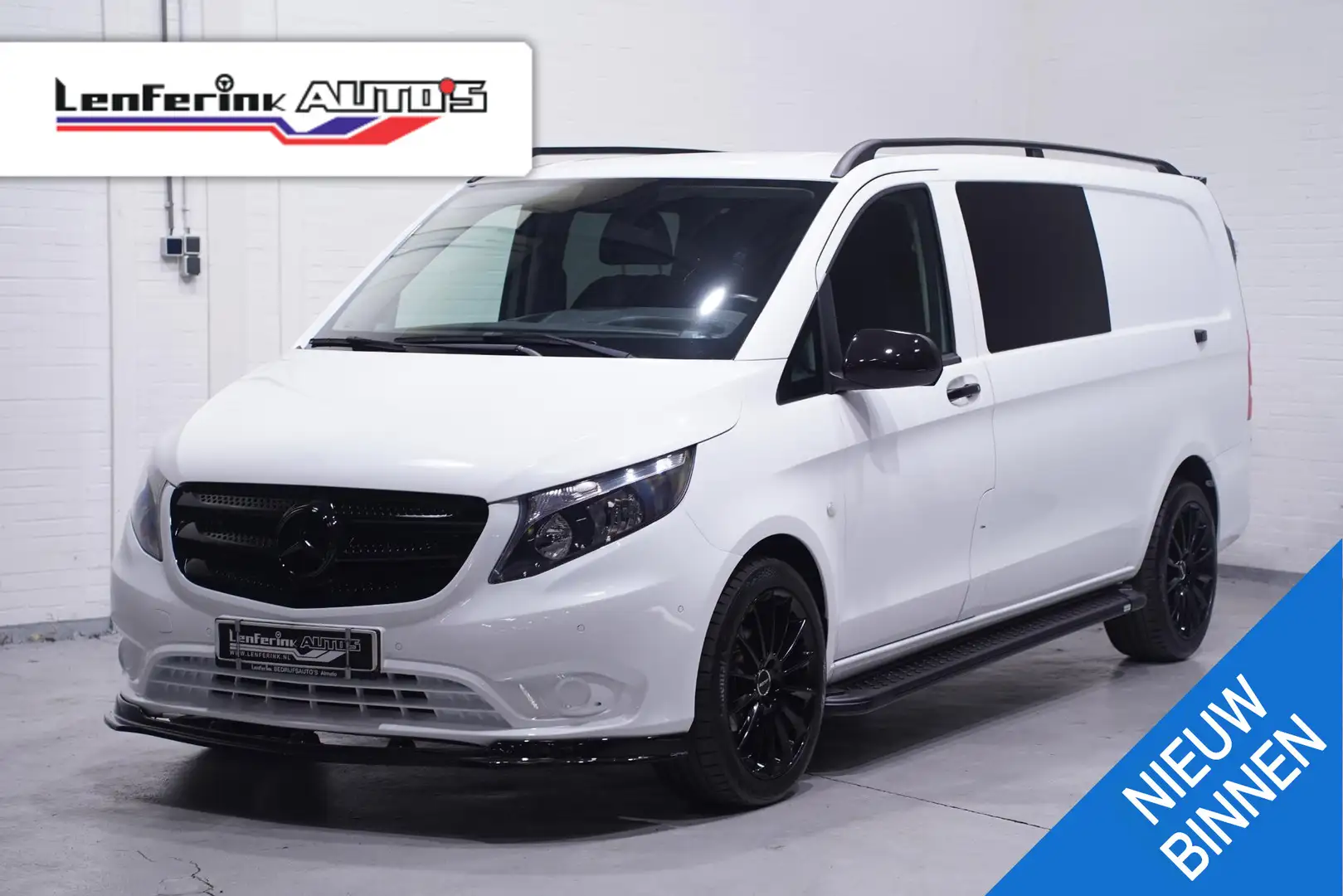 Mercedes-Benz Vito 116 CDI 163 pk Dubbel Cabine Black&White Edition 1 Wit - 1
