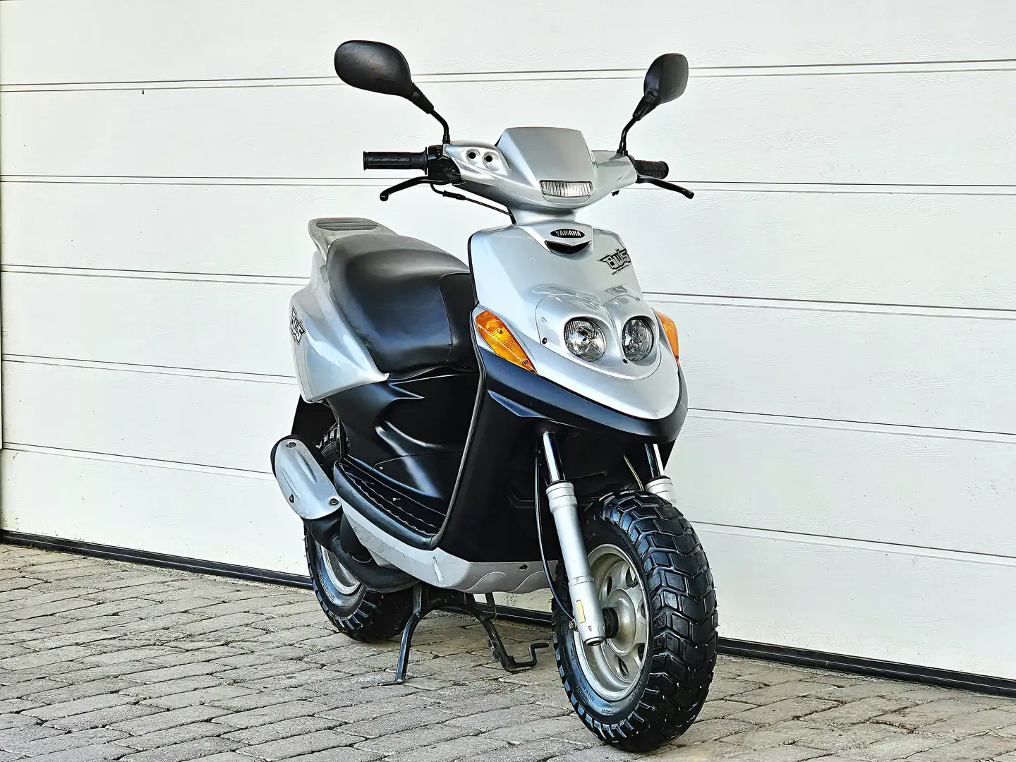 Yamaha BWs 50 Next Generation (CW50RS) Plateado - 2