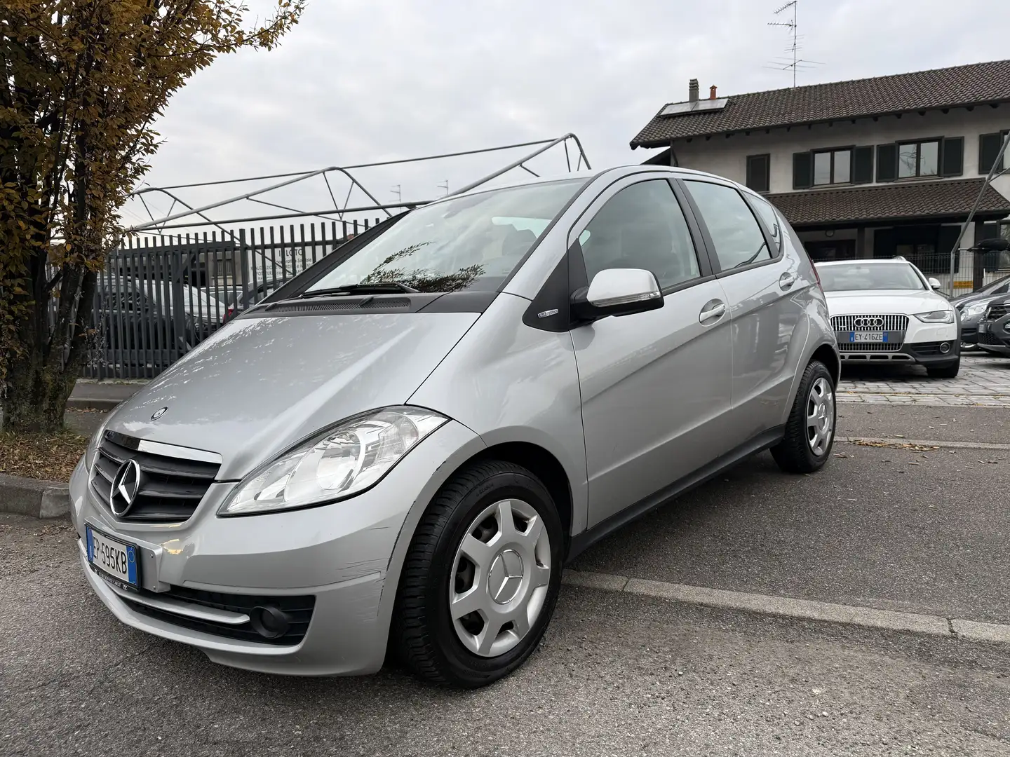 Mercedes-Benz A 160 169 (150) be Elegance Argent - 2