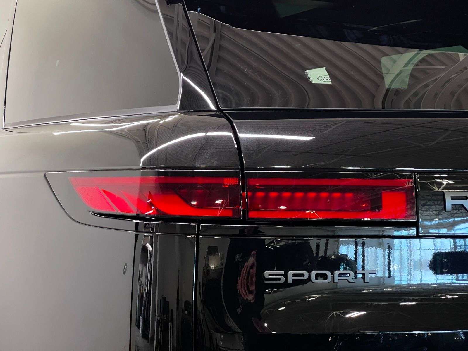 2026 Land Rover Range Rover Sport P400 DYNAMIC HSE thumb 9