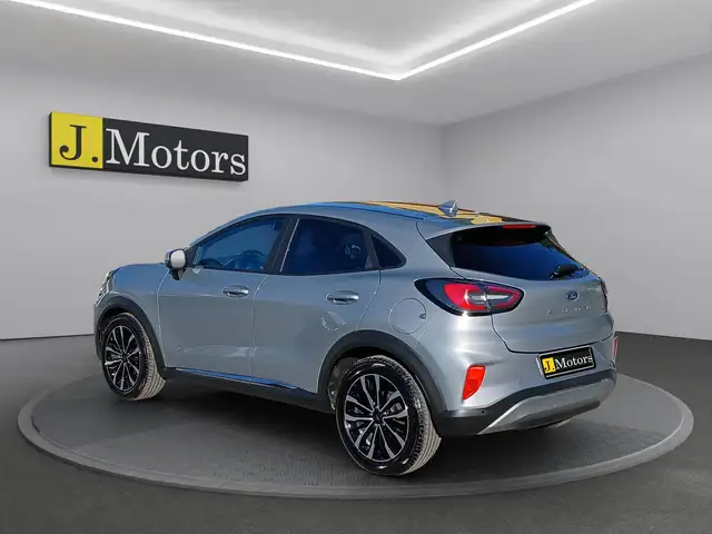 Ford Puma view 3