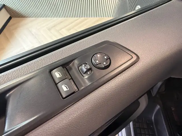 Citroen Jumpy view 14