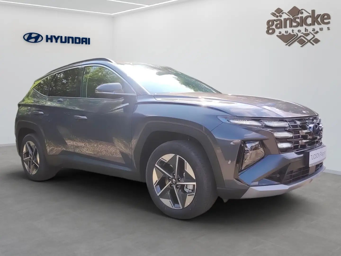 Hyundai TUCSON 1.6 T-GDI Plug-in Hybrid Trend Auto Grau - 2