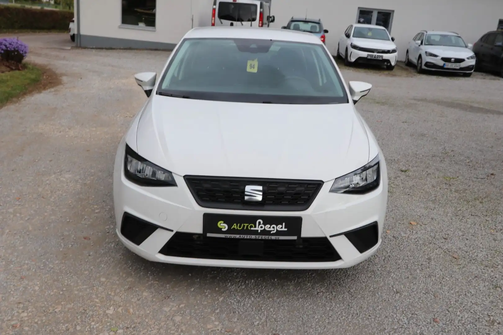 SEAT Ibiza Style Navi LED PDC Carplay DAB BT MFL ALU Weiß - 2