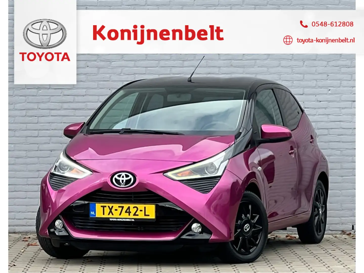 Toyota Aygo 1.0 VVT-i X-Cite 5-deurs | NL auto | Navi A.Carpla Paars - 1