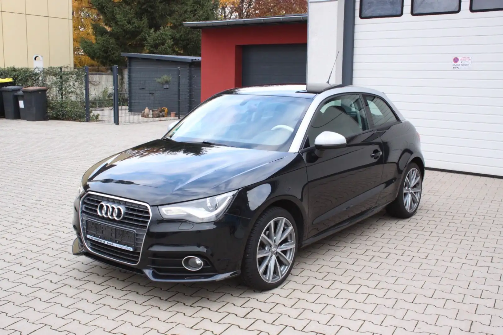 Audi A1 ambition S-line / Navi / Xenon Schwarz - 2