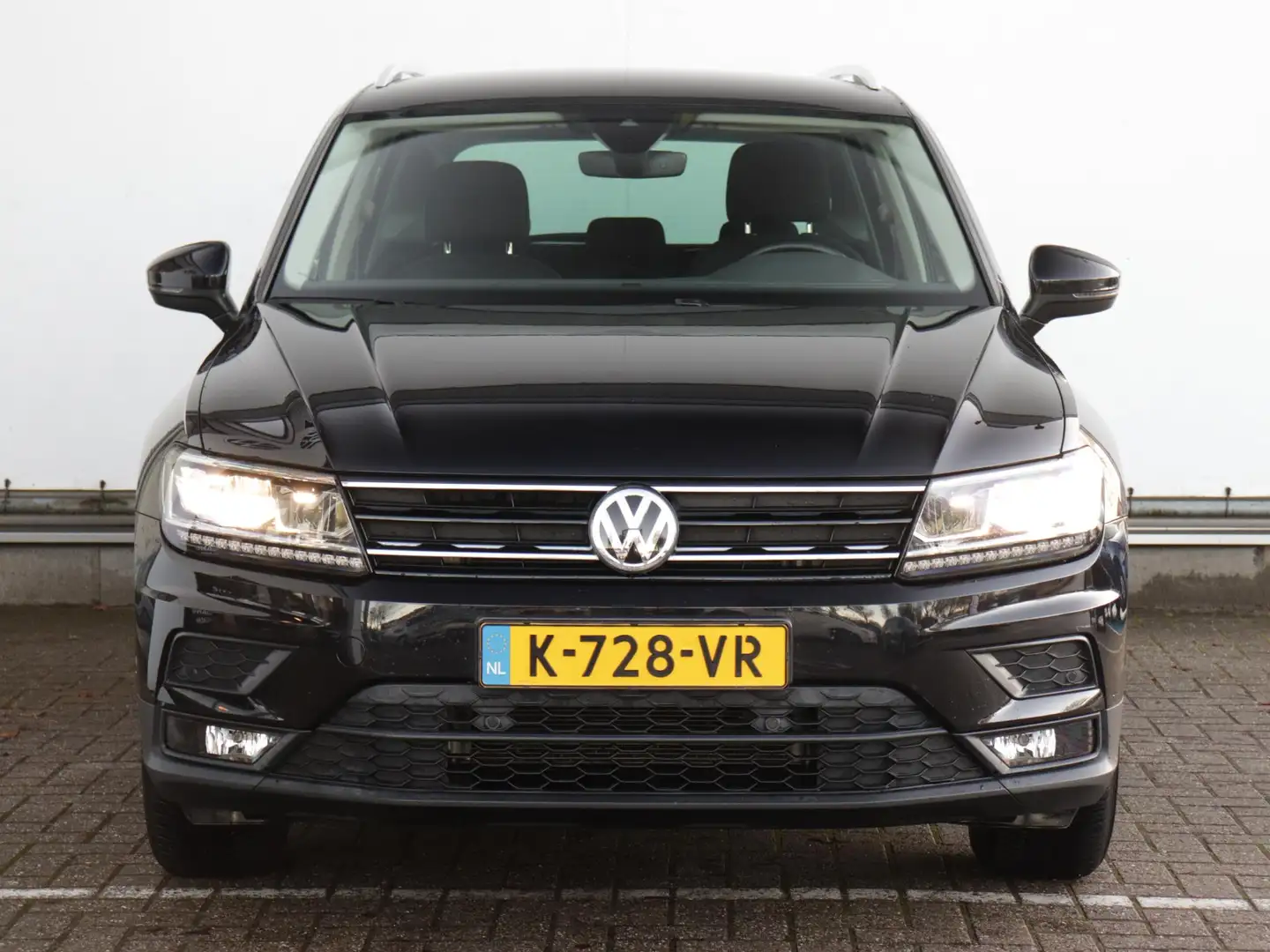 Volkswagen Tiguan 1.5 TSI Comfortline Business | Trekhaak wegklapbaa Negro - 2