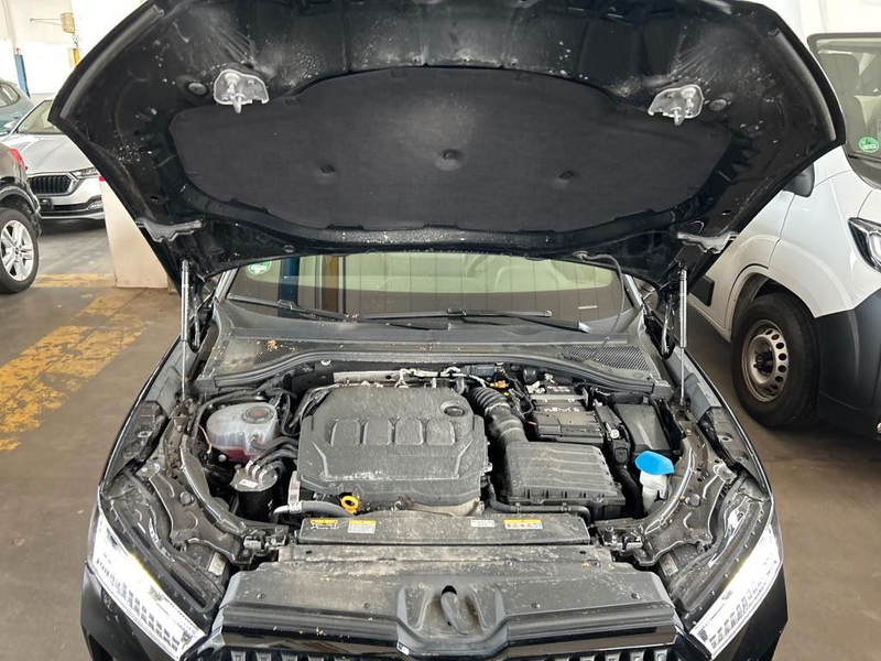 Skoda Superb Combi 2.0 TDI Sportline *MATRIX*CANTON* — photo 5