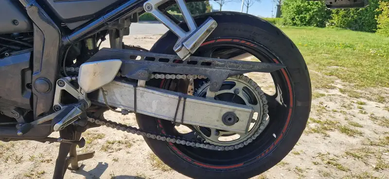 Yamaha Fazer 600 - foto 8