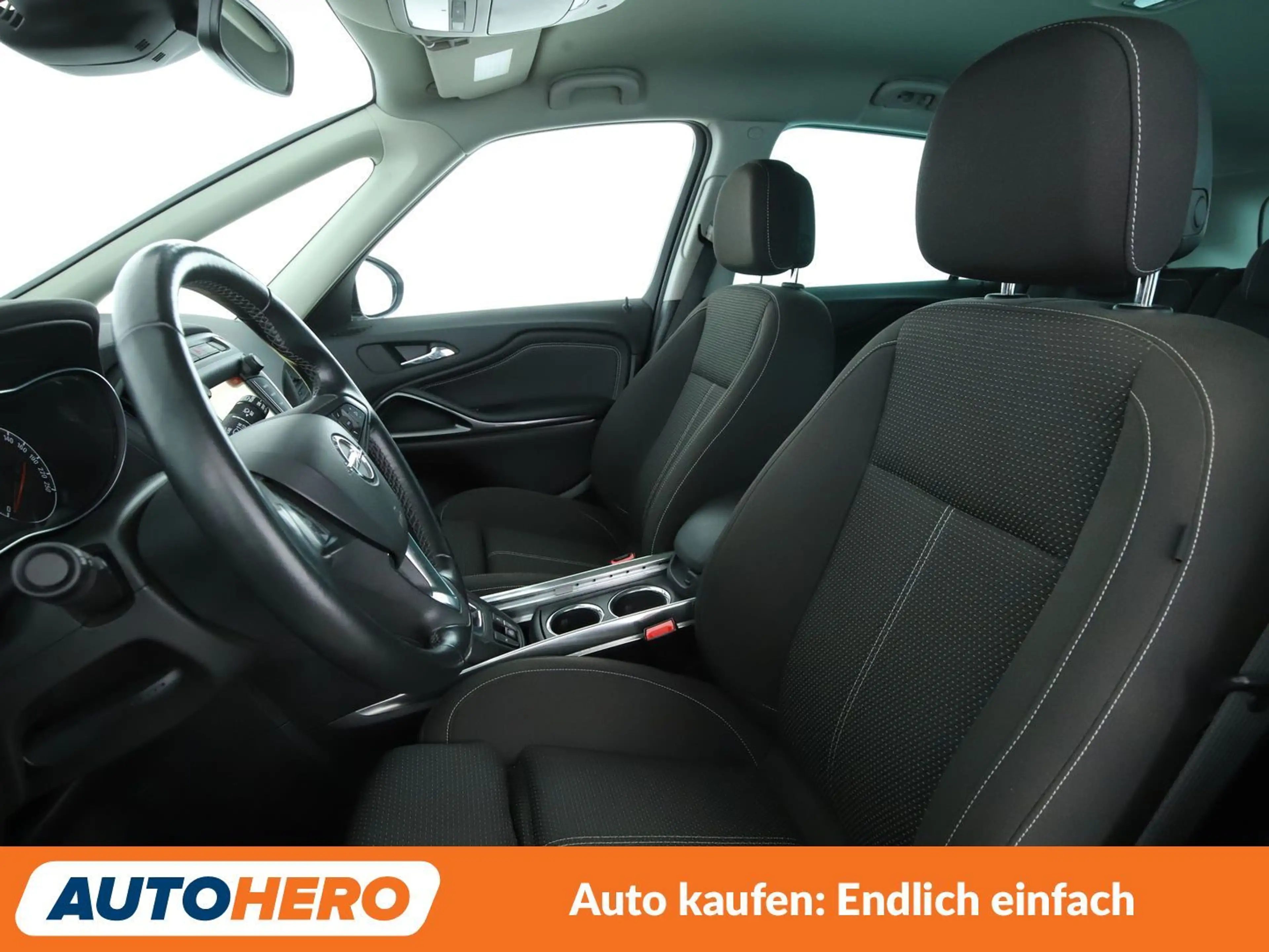 Opel Zafira Tourer 2.0 CDTI Innovation *NAVI*CAM*SHZ*LHZ*AHK*ALU* — photo 10