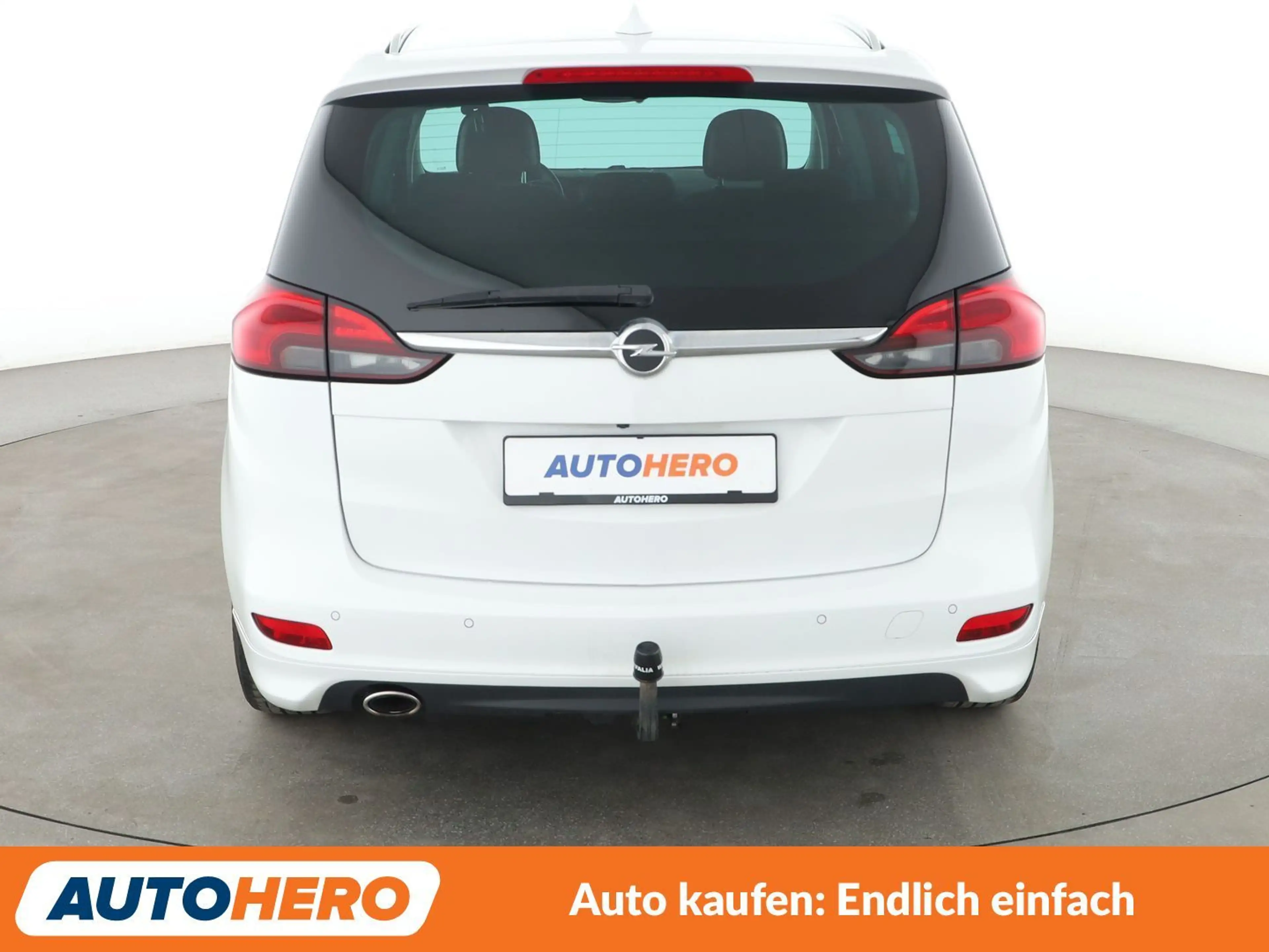 Opel Zafira Tourer 2.0 CDTI Innovation *NAVI*CAM*SHZ*LHZ*AHK*ALU* — photo 5