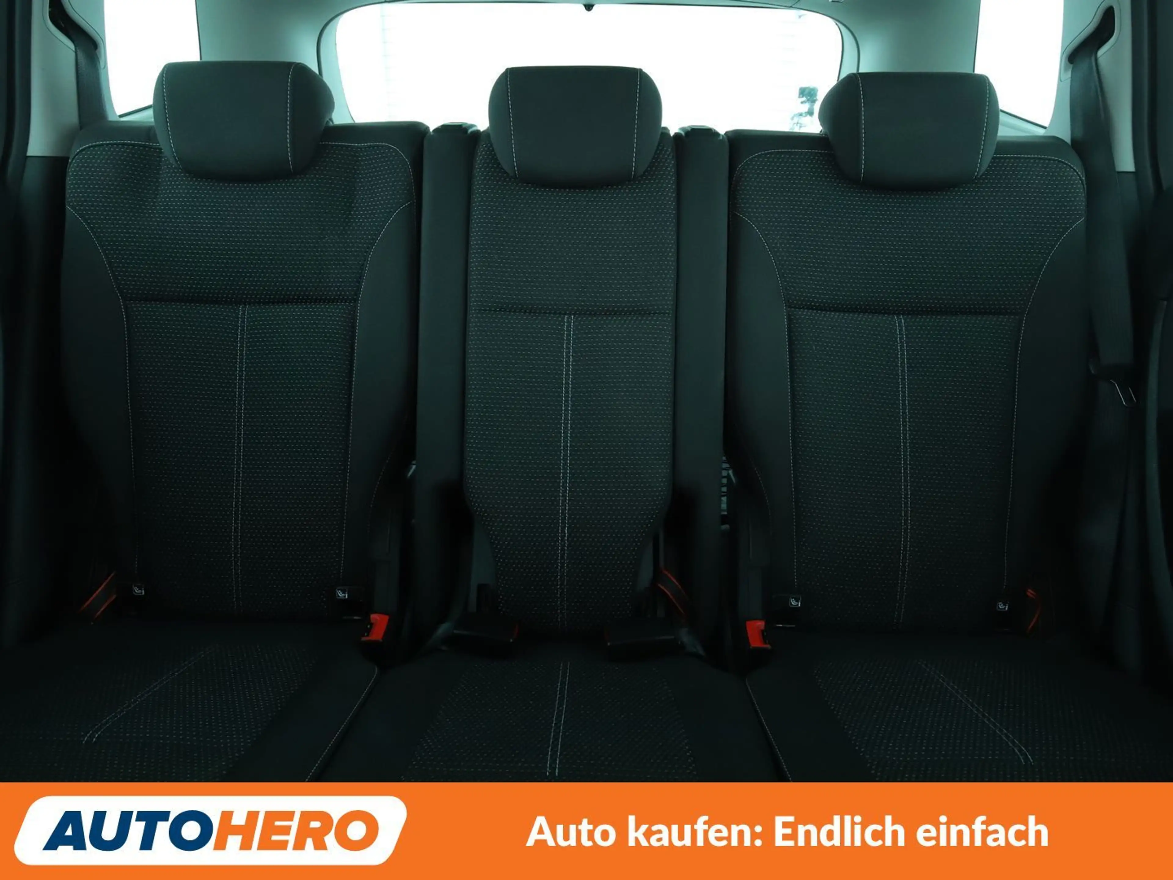 Opel Zafira Tourer 2.0 CDTI Innovation *NAVI*CAM*SHZ*LHZ*AHK*ALU* — photo 15