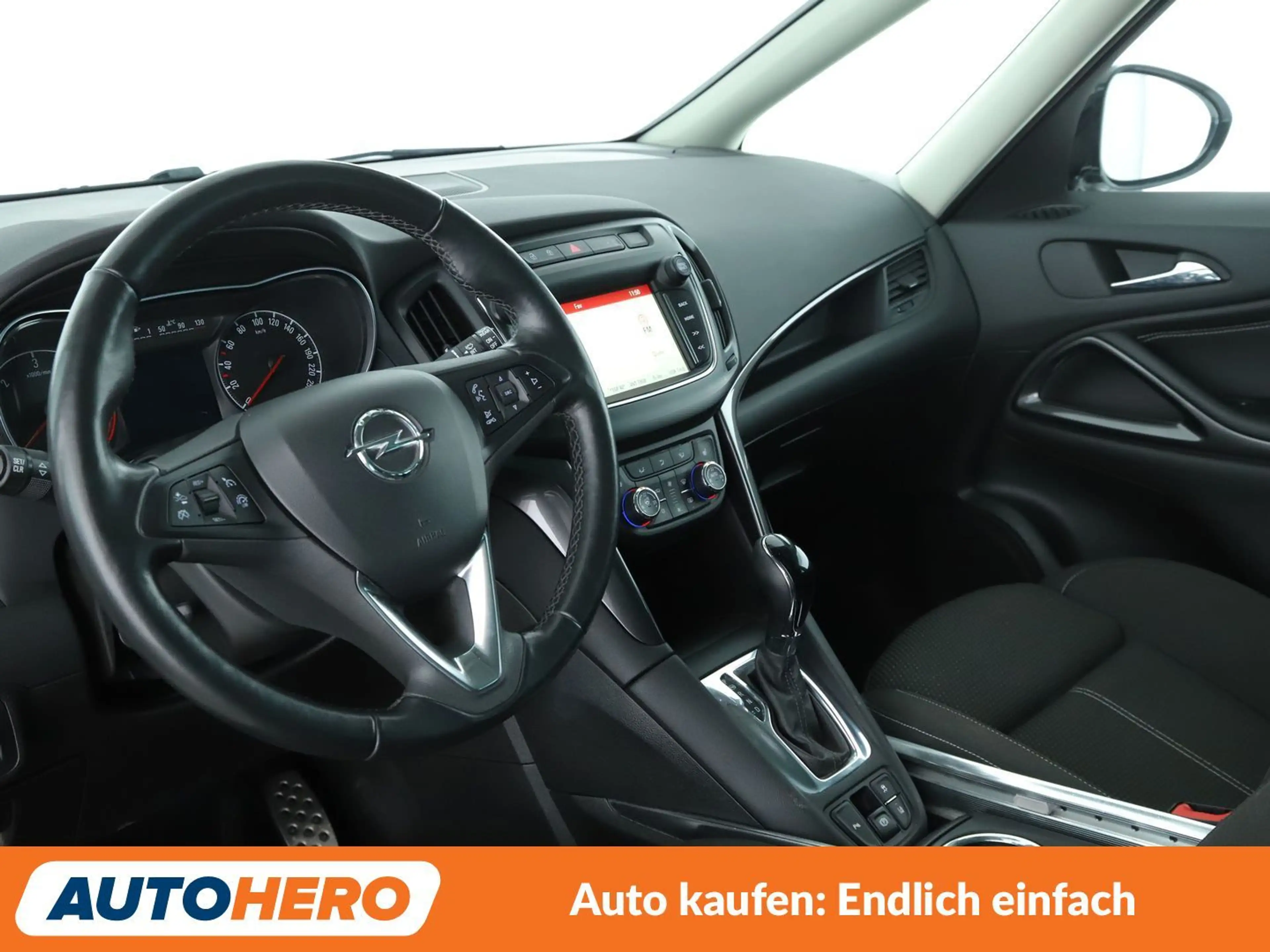 Opel Zafira Tourer 2.0 CDTI Innovation *NAVI*CAM*SHZ*LHZ*AHK*ALU* — photo 11