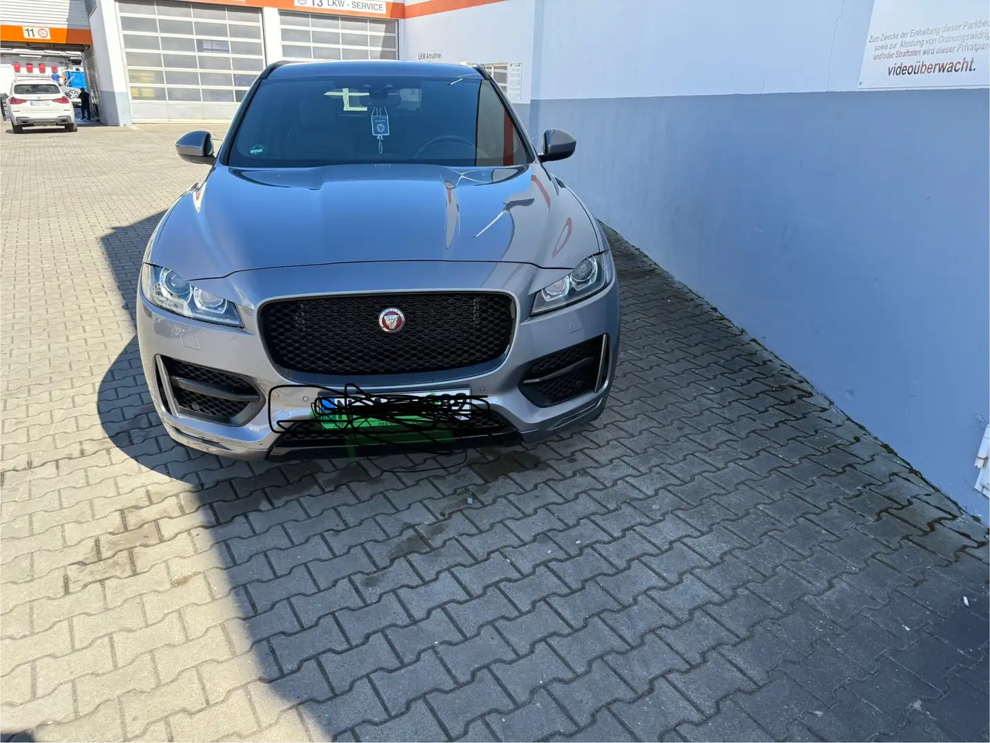 Jaguar F-Pace 20d AWD Aut. R-Sport Ingenium Edition - 1