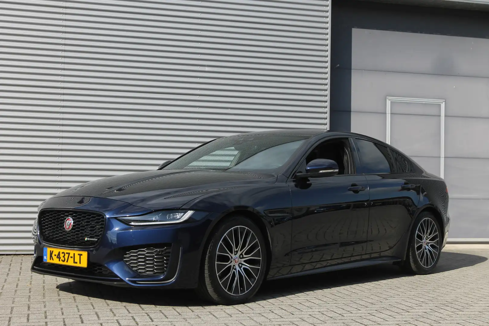 Jaguar XE 2.0 P250 R-Dynamic SE I Aut. I Carplay I Leder Bleu - 1