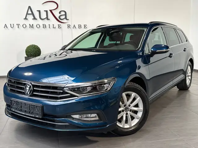 2022 Volkswagen Passat in Blue for sale