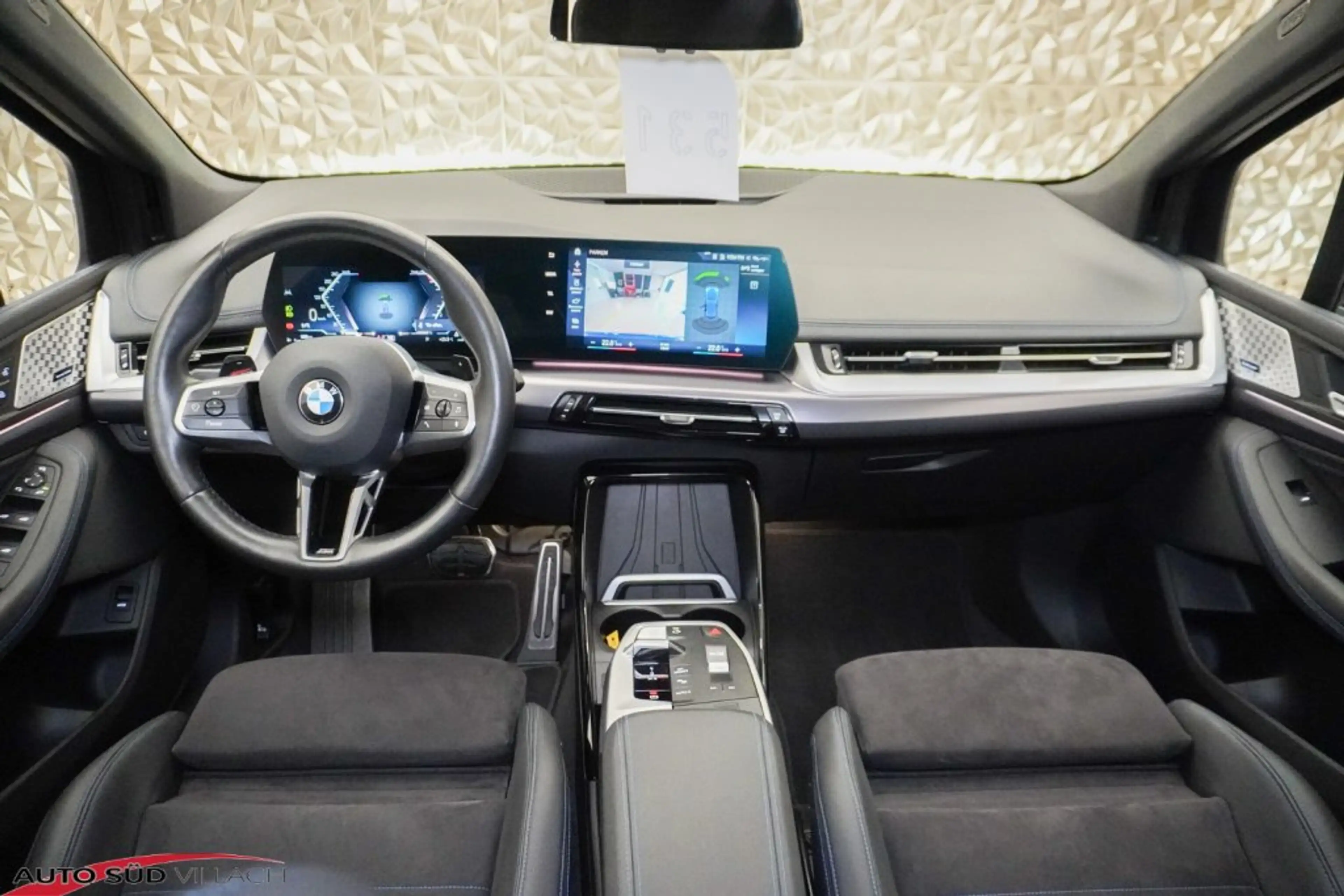 BMW 218 2 Active Tourer 218 i M Sport — photo 14