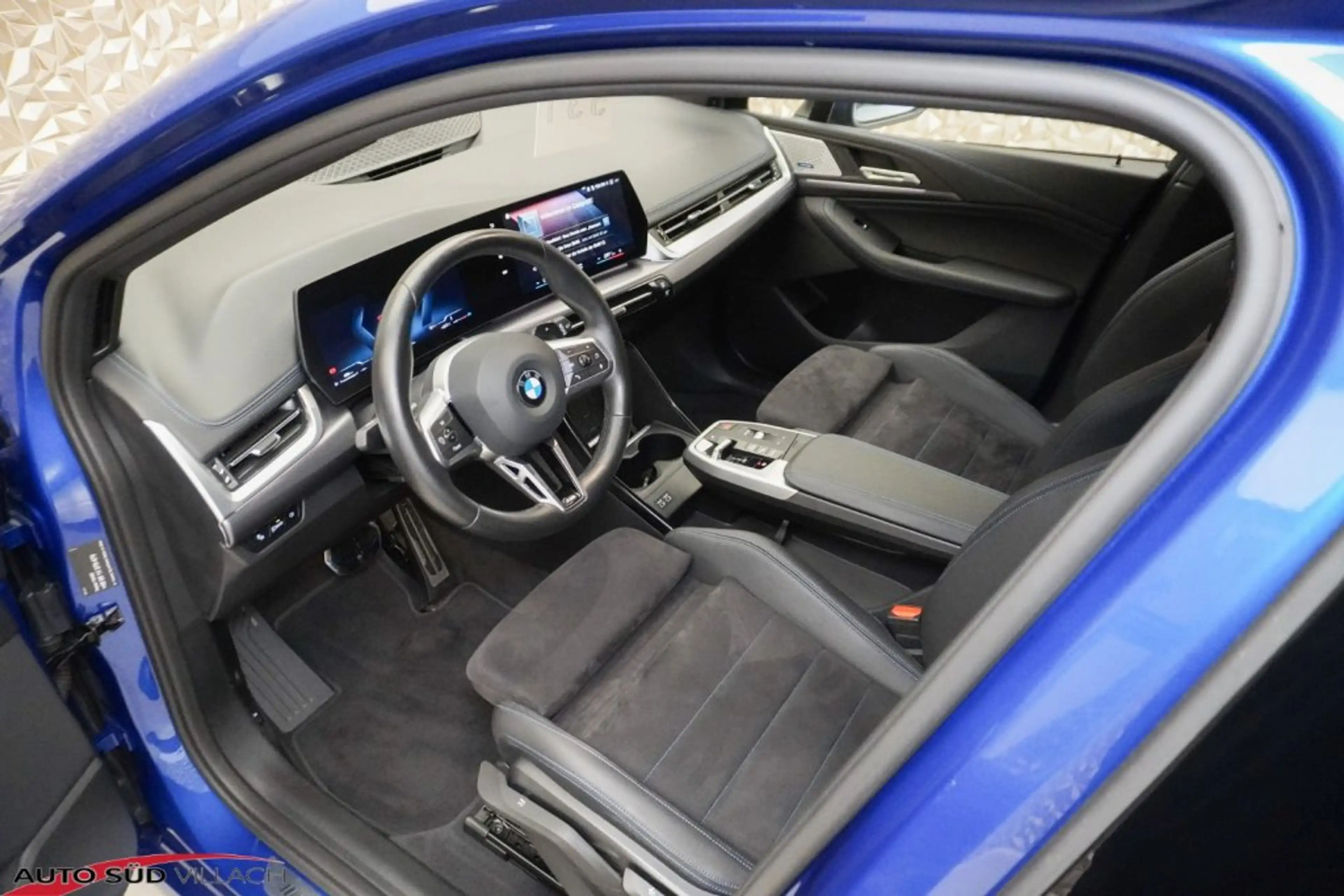 BMW 218 2 Active Tourer 218 i M Sport — photo 10