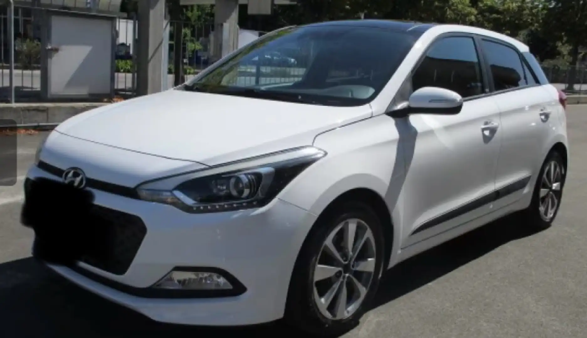 Hyundai i20 5p 1.1 crdi Go! Plus 75cv Bianco - 1