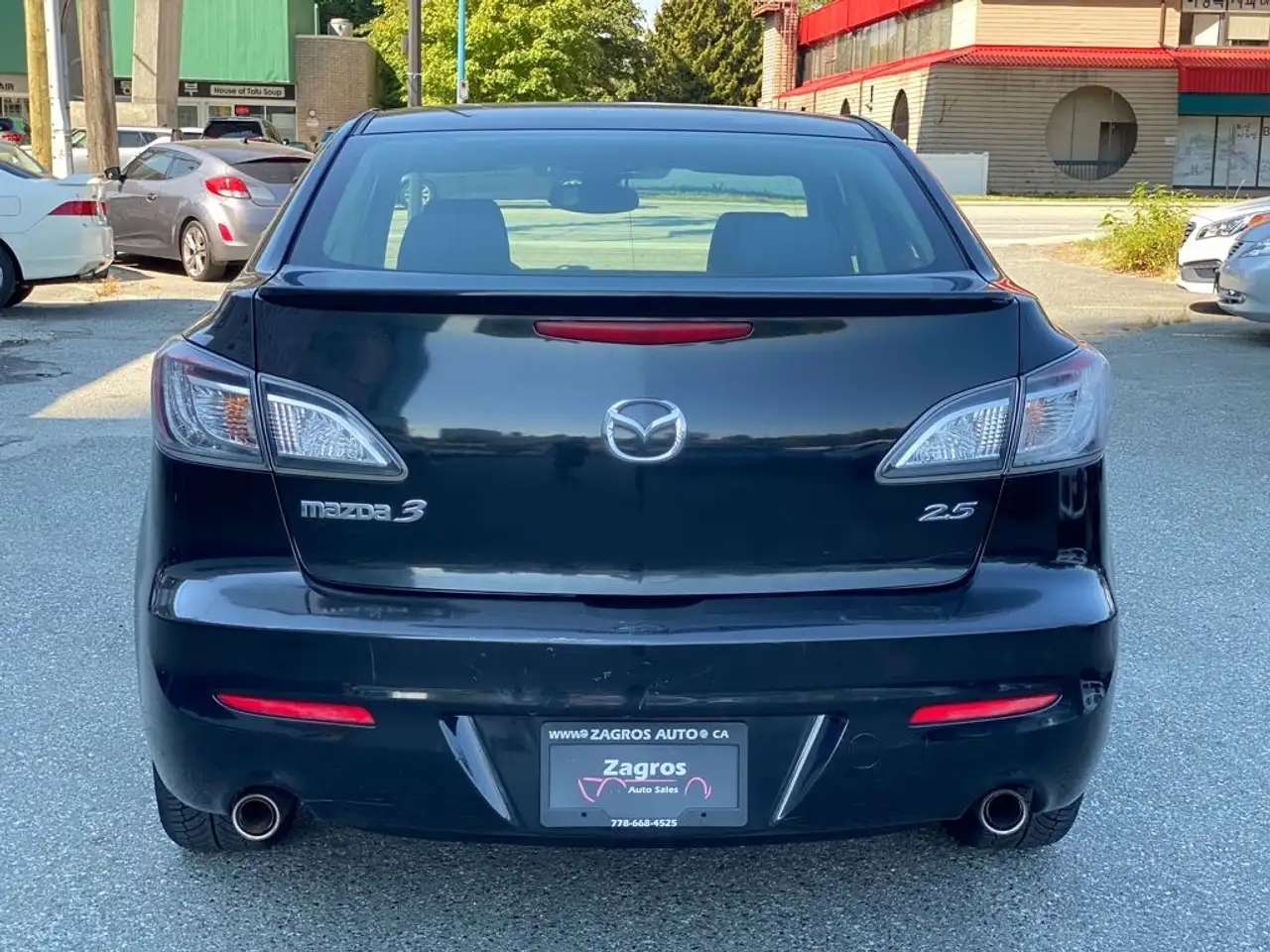 Mazda 3 снимка Mazda 3