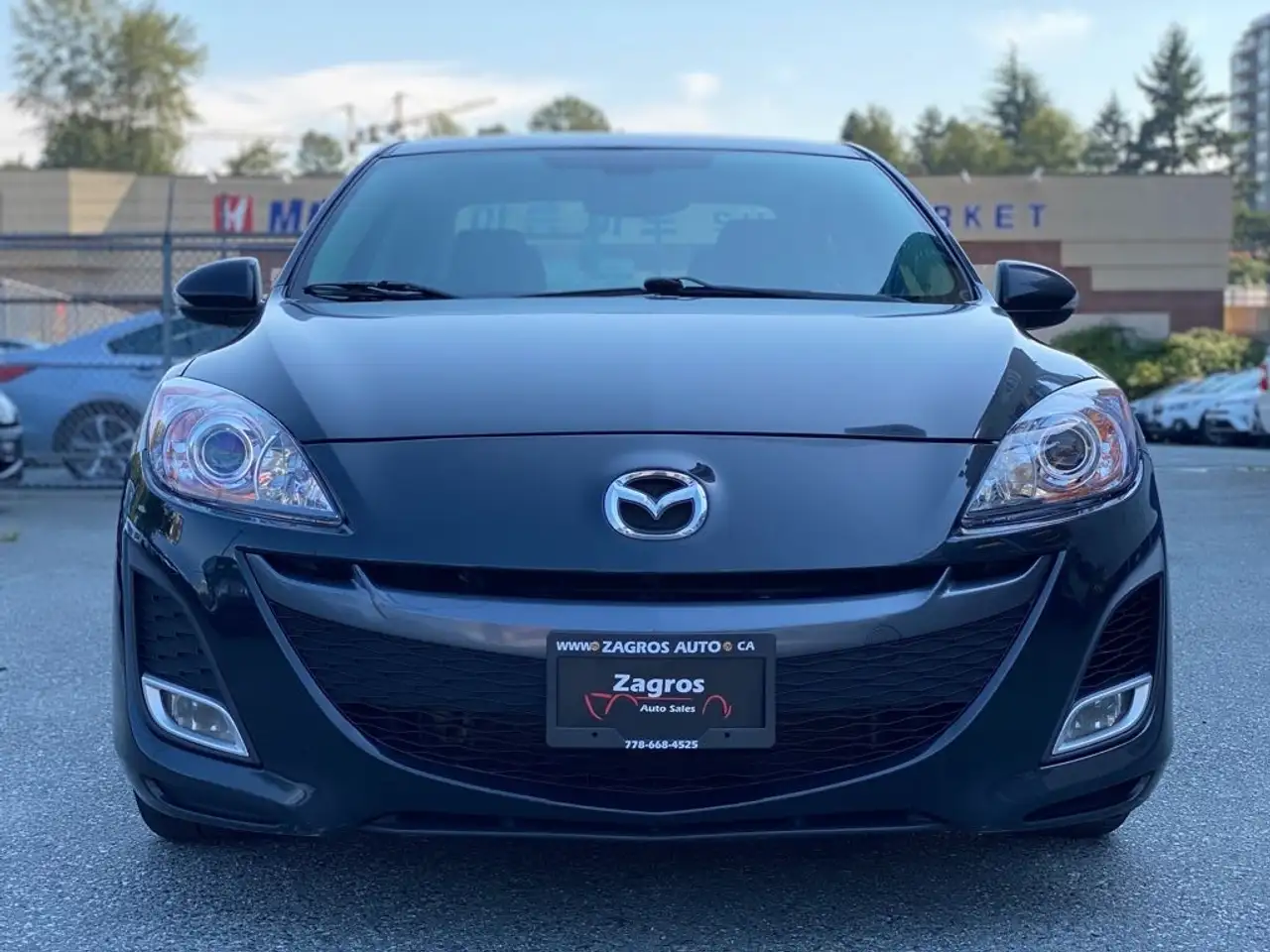 Mazda 3 снимка Mazda 3