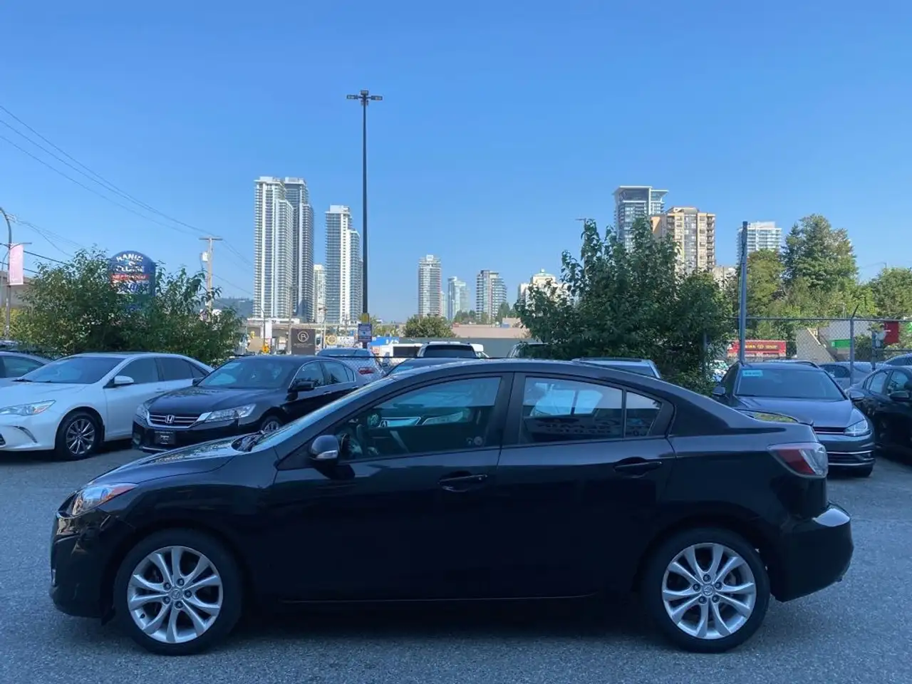 Mazda 3 снимка Mazda 3