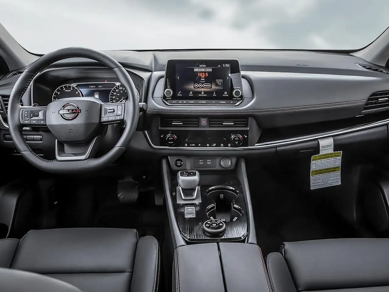 Nissan Rogue снимка Nissan Rogue
