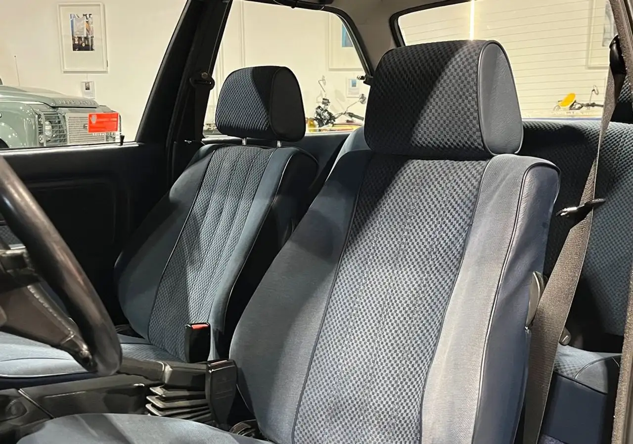 BMW 323 serie 323i e30 phase 1, foto 4