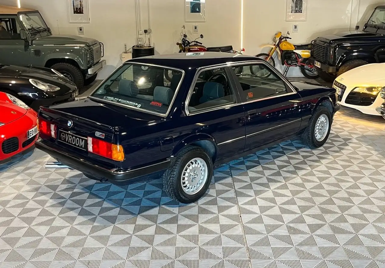 BMW 323 serie 323i e30 phase 1, foto 3