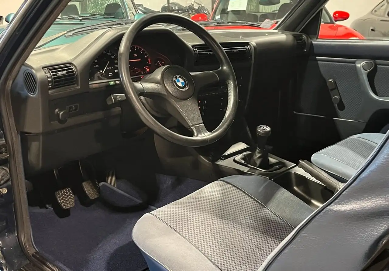 BMW 323 serie 323i e30 phase 1, foto 2