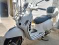 Vespa GTS Super Sport 300 Parrilla Delantera y Baúl Trasero Blanc - thumbnail 11