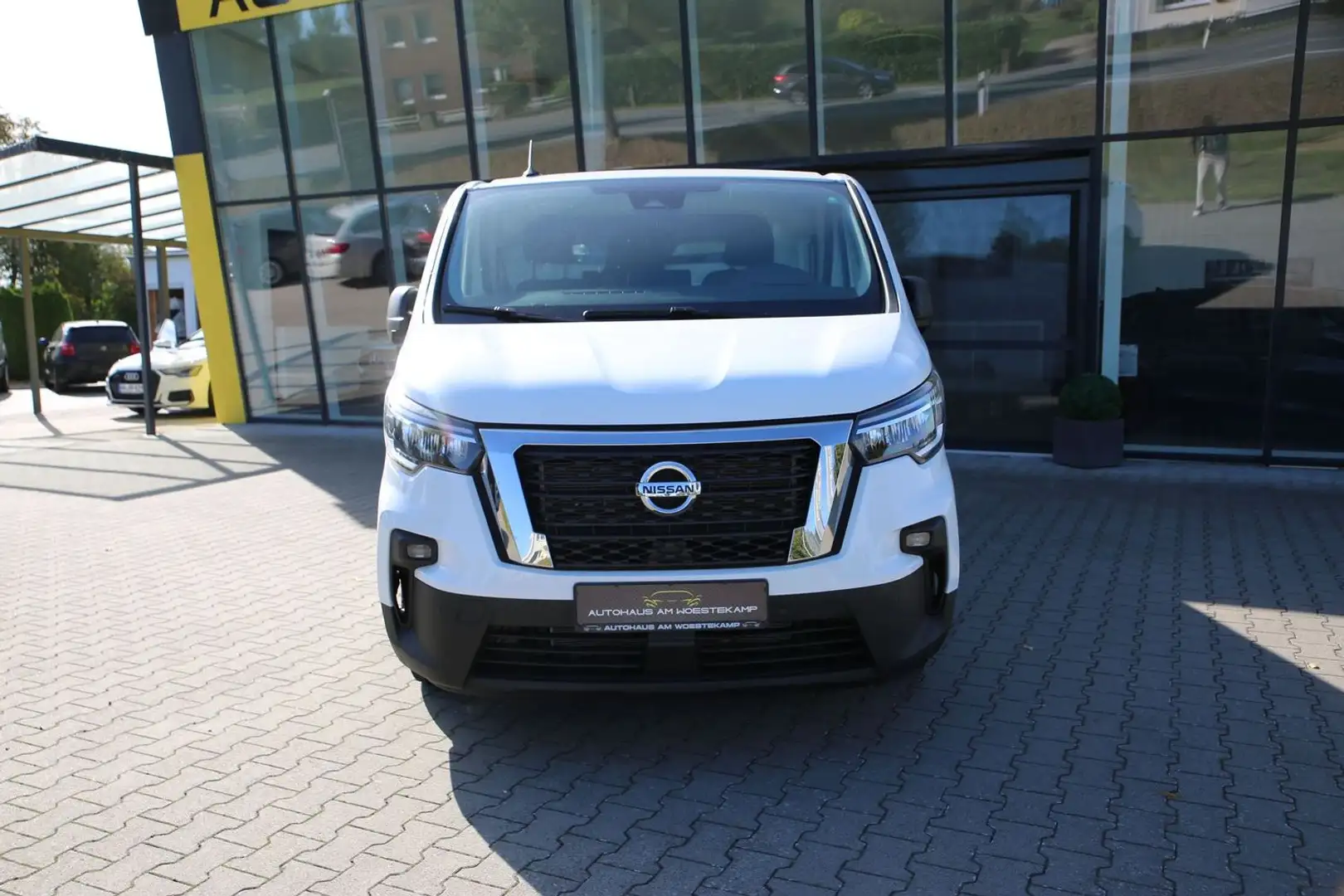Nissan Primastar L1H1 2,8t N-CONNECTA*AHK*APPLE*LED*RFK*TOT.W*TEMPO Weiß - 2