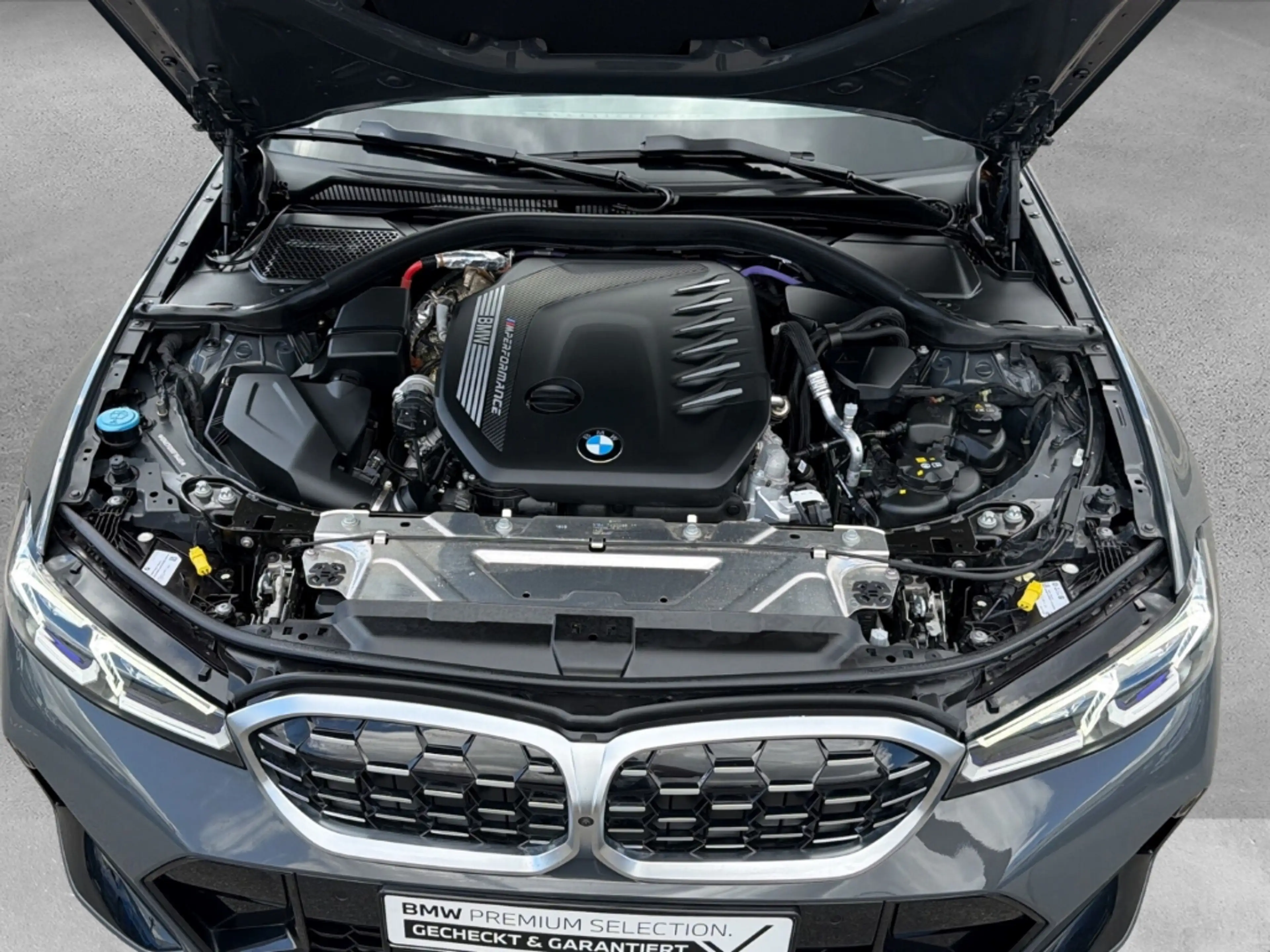 BMW 340 xDrive Touring Park-Assistent — photo 14