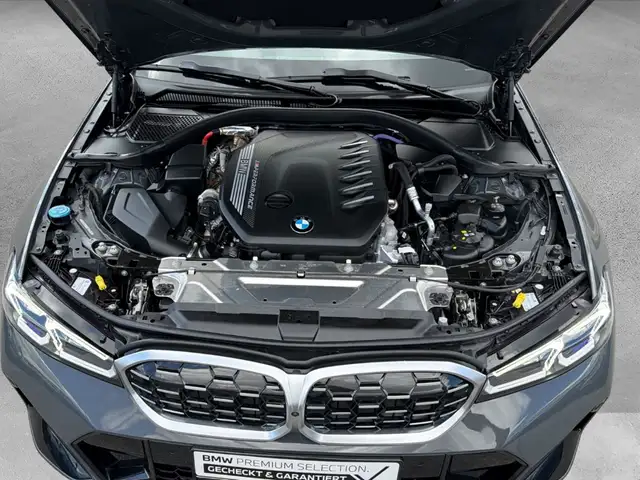 BMW 3 Series view 14
