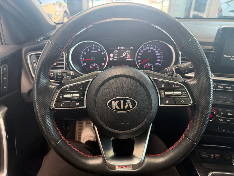 Kia ProCeed / pro_cee'd ProCeed GT — photo 6